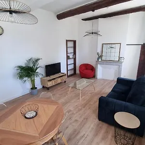  Appartamento En Plein Coeur De - 55 M2 Renoves - Avec Parking